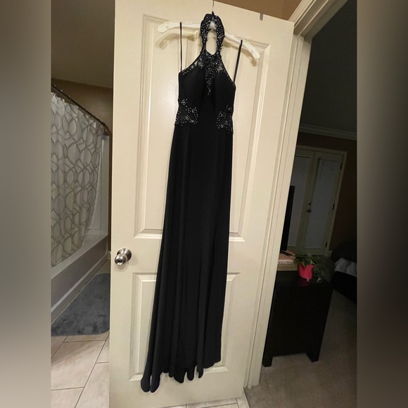 Black Sequined/Mesh Halter Top Dress - Picture 4 of 9